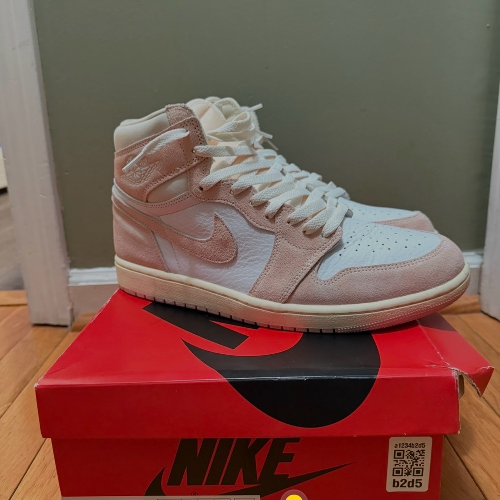 Nike Women's High-Top Sneakers - Beige and White